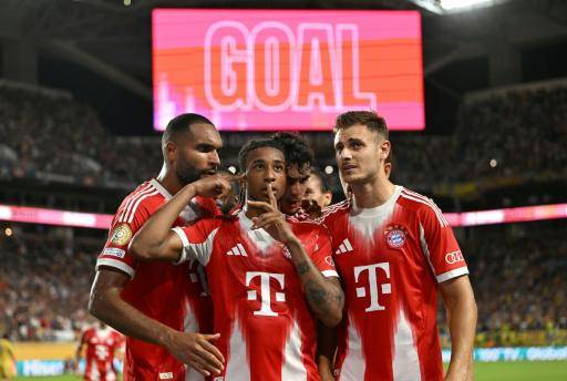 Boca queda malherido tras caer 2-1 ante el Bayern, que se clasifica a octavos del Mundial