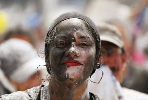 Lejos del racista blackface un carnaval se disfraza de afro en Colombia