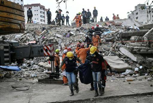 Aumentan a 5,346 los fallecidos por el doble terremoto en Venezuela