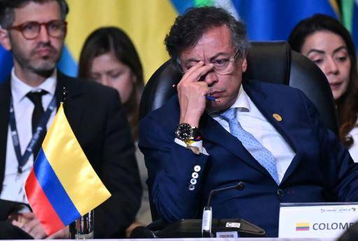 Petro convoca de inmediato a su embajadora en Ecuador en medio de la crisis diplomática