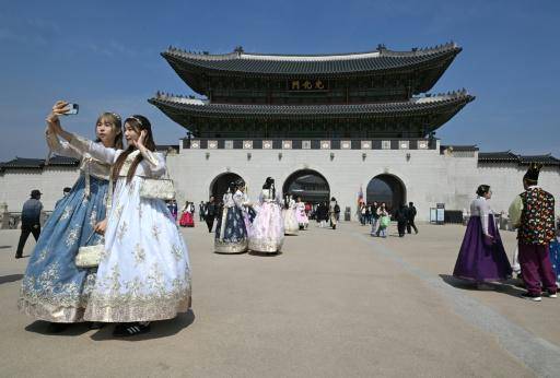 BTS lanza un nuevo álbum antes de su esperado regreso a los escenarios