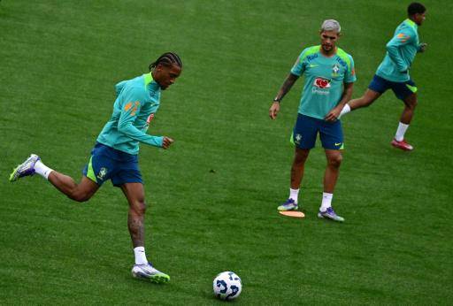 El sueño de marcar con Brasil está cada vez más cerca, dice João Pedro