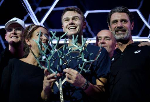 Rune entra en el Top-10 tras tumbar a Djokovic y Alcaraz mantiene el número 1