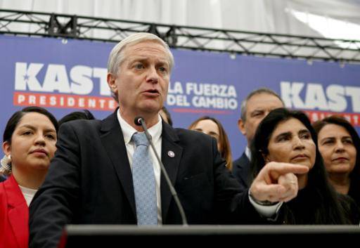 El presidenciable favorito en Chile plantea detener y expulsar a indocumentados