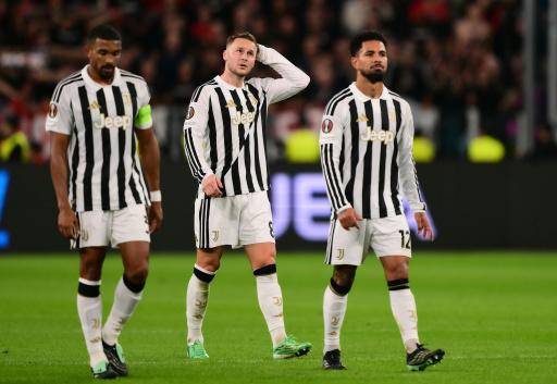 Juventus corta pleno de victorias en Europa League, Benfica nuevo líder