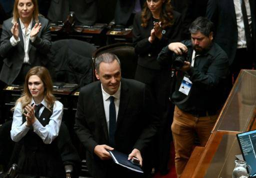 El jefe de gabinete de Milei que evadió 500.000 dólares deja de ser vocero