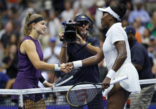 Venus Williams cae con honor en su regreso al Abierto de EEUU