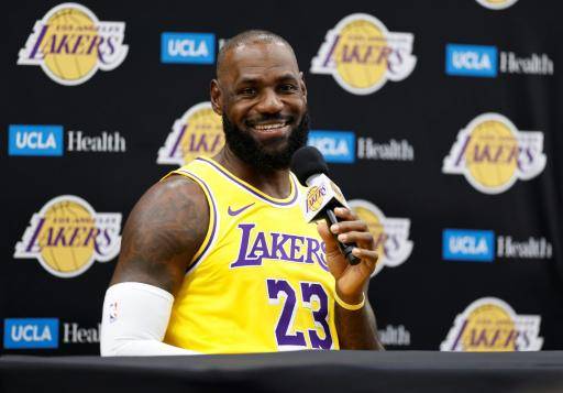 LeBron James anuncia una decisión el martes que aviva rumores de su retiro
