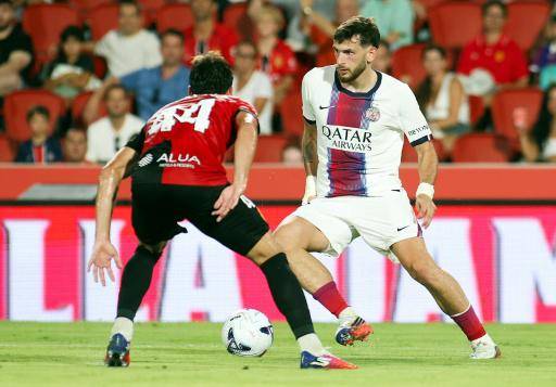 PSG y Aston Villa levantan el telón del fútbol europeo con la Supercopa