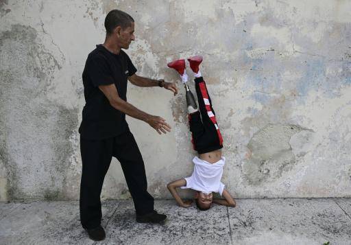 Ya quiero que me operen: el sueño en pausa de ser atleta de un niño cubano