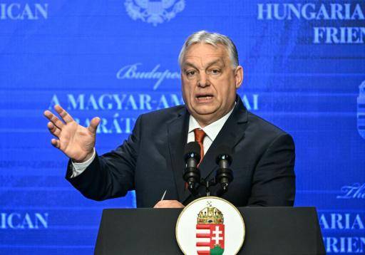 Hungría se prepara para votar, con Orbán en la cuerda floja