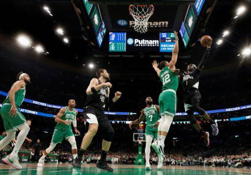 Doncic se enciende otra vez y los Celtics vencen a los Clippers en la NBA