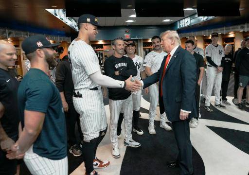 Aaron Judge alcanza al mítico DiMaggio con Trump en la grada de Nueva York