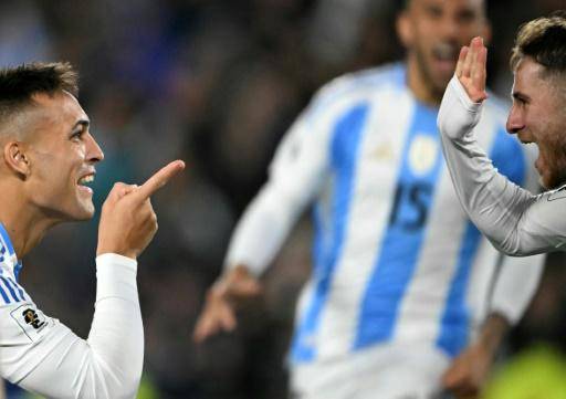 De la mano de James, Colombia se toma revancha con Argentina; Paraguay ...