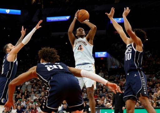 Los Spurs de la NBA acuerdan una extensión de cuatro años con Fox, según medios