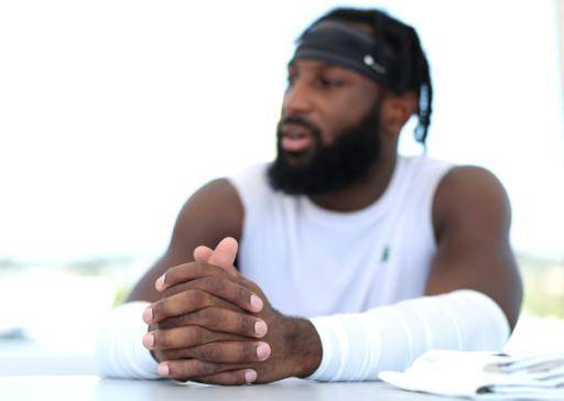 El cornerback de los Jets, en estado crítico tras recibir un disparo