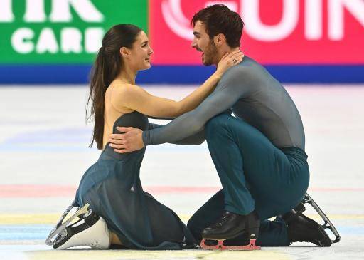 Los franceses Cizeron y Fournier Beaudry logran el oro mundial en danza sobre hielo