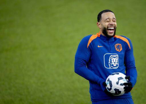 Memphis Depay, un regreso a la Oranje a ritmo de samba