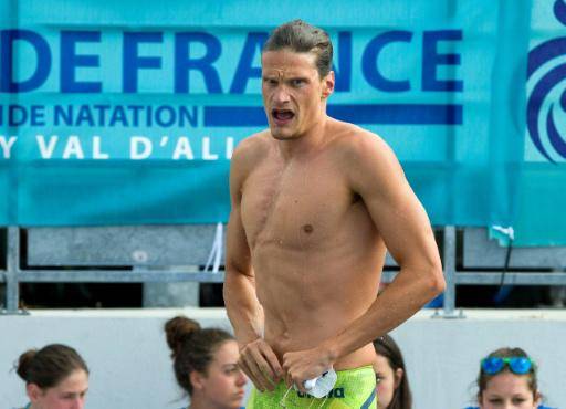 Juzgarán a un excampeón olímpico de natación francés por violación de una menor