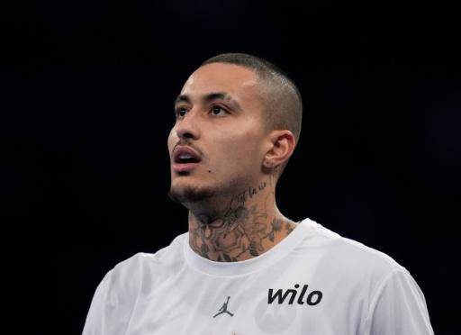 Los Bucks, plagados de lesiones, le ponen freno a los Celtics; los Rockets ganan pulseada a Clippers