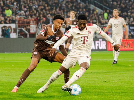 Alphonso Davies rechaza al Real Madrid y renueva con el Bayern hasta 2030