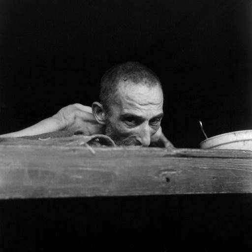 Un sobreviviente del campo nazi de Buchenwald recuerda su liberación 80 años después