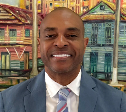 División por ley para sancionar el uso de máscaras en protestas