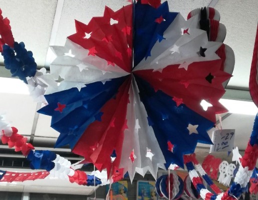 El tricolor vestirá nuestras calles durante este mes