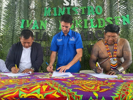 ATP y municipios de la comarca Emberá Wounaan firman alianza