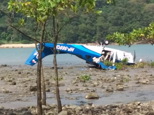 Avioneta cae en Veracruz con pasajeros franceses