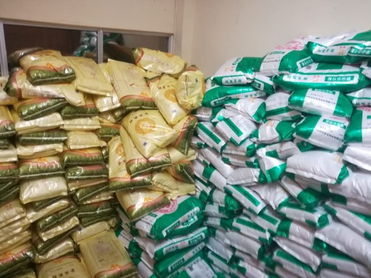 Aduanas retiene alimentos sin documentación en Las Acacias