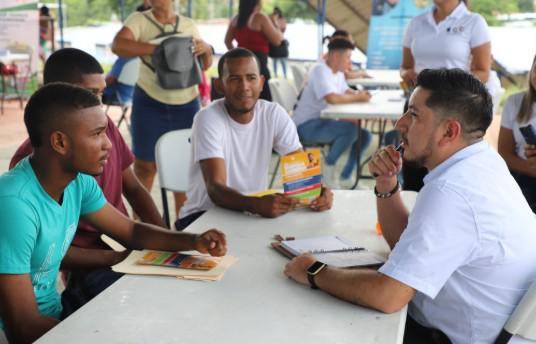 Retos para transformar Ernesto Córdoba Campos
