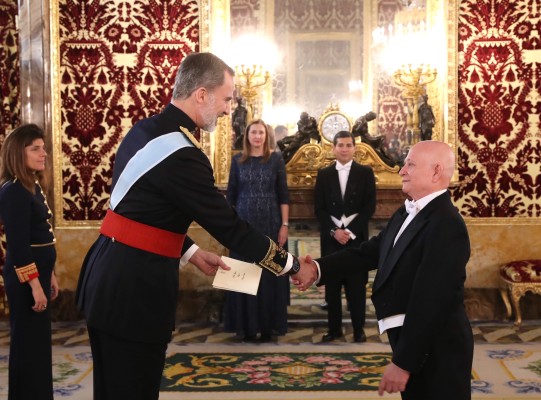 El Rey Felipe VI recibe cartas credenciales de Embajador de Panamá en España