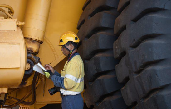 Más de 2 mil proveedores logísticos, transporte e industriales ofrecen servicios a la mina
