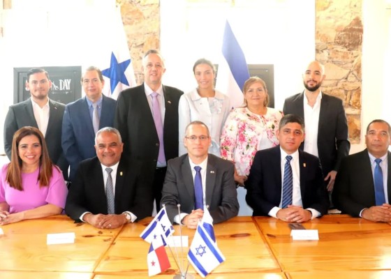 Grupo de amistad interparlamentaria Panamá - Israel estrecha relaciones
