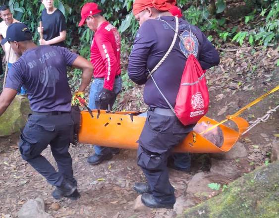 Senderista canadiense fue rescatado en el Cerro La India Dormida