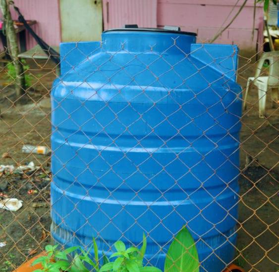 Instalan tanques para suministrar agua en Las Garzas