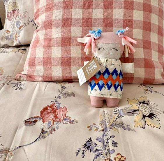 “YuniPu”, muñecas, bolsos y estuches inspirados en las etnias de Panamá