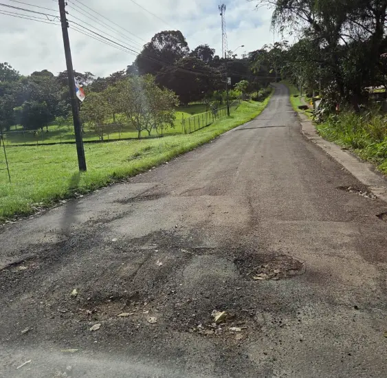 Nuevo Emperador reclama presencia policial