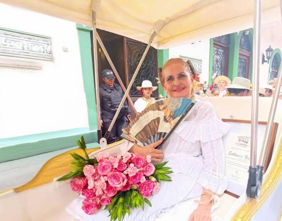 ML | Esthercita Nieto es una de las voces más representativas del folclore panameño y una de las principales exponentes del tamborito y la música tradicional de Panamá.