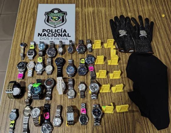 ML | Evidencias de lo decomisado.