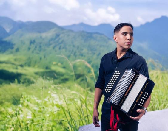 ML | Abel Pardo es acordeonista, cantante, arreglista, y director de Los Grandes Herederos, oriundo de Santiago de Veraguas.