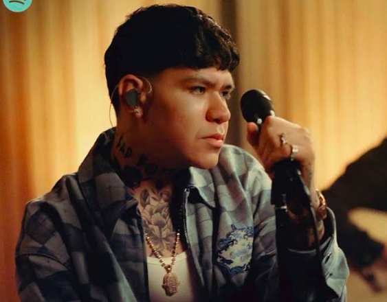 Junior H es el primer artista latino en presentarse en Spotify Live Room