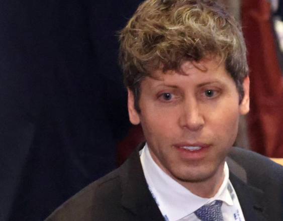 Atacan con un cóctel Molotov la casa del jefe de OpenAI en California