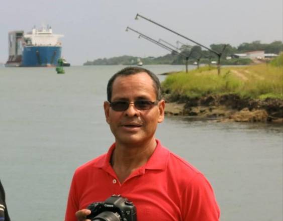 Ml | El fotógrafo panameño Alcides Rodríguez, quien registró episodios políticos, sociales y culturales.