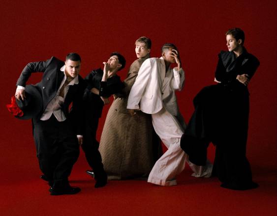 Willy Chavarria presenta su moda chicana en París