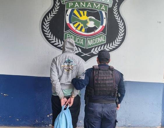 Cortesía | Una persona arrestada.