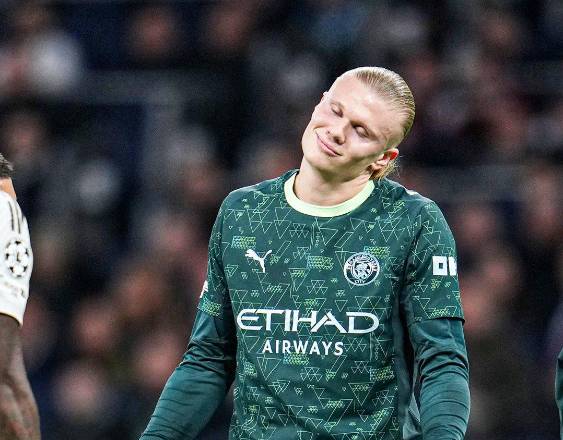 Haaland hace caso a Guardiola como prueba la báscula