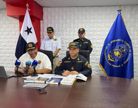 Ministerio Público inspecciona cuartel de los bomberos