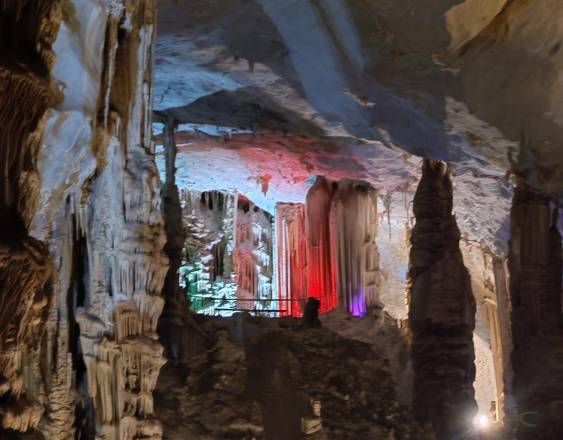 Y. Ortiz | El Teatro: Una impresionante formación rocosa natural nombrada así por su parecido con un auditorio.